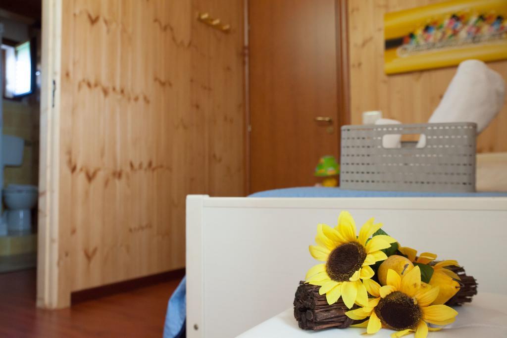 Acqua Di Mare Bed & Breakfast Locogrande Exterior photo